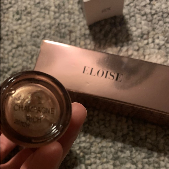 Eloise Get Gleaming Body Glow Illuminator - Picture 4 of 4